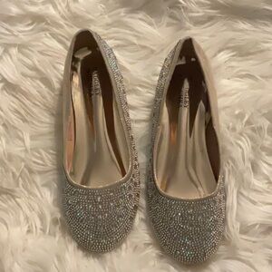 Badgley Mischka Sparkling Silver Dress Shoes
